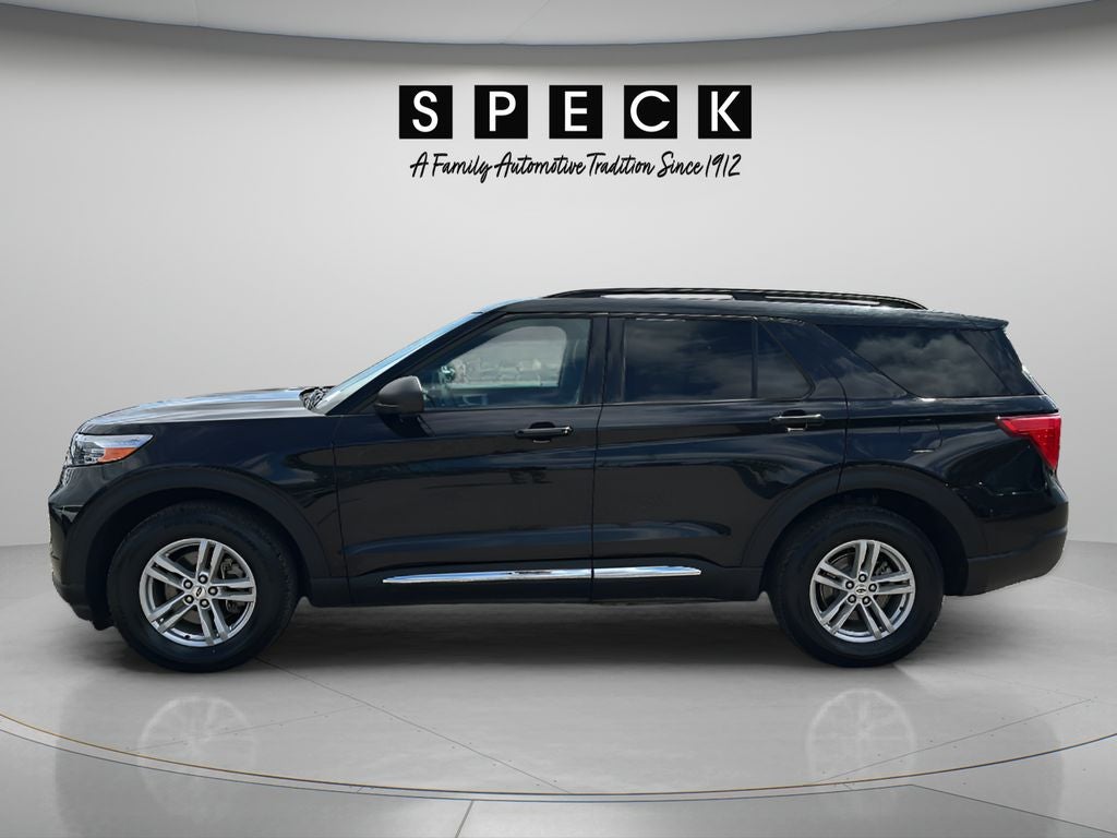 2024 Ford Explorer — side profile view