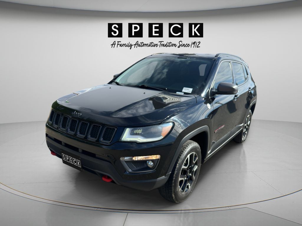 2021 Jeep Compass Trailhawk in Diamond Black Crystal Pearlcoat — front three-quarter view