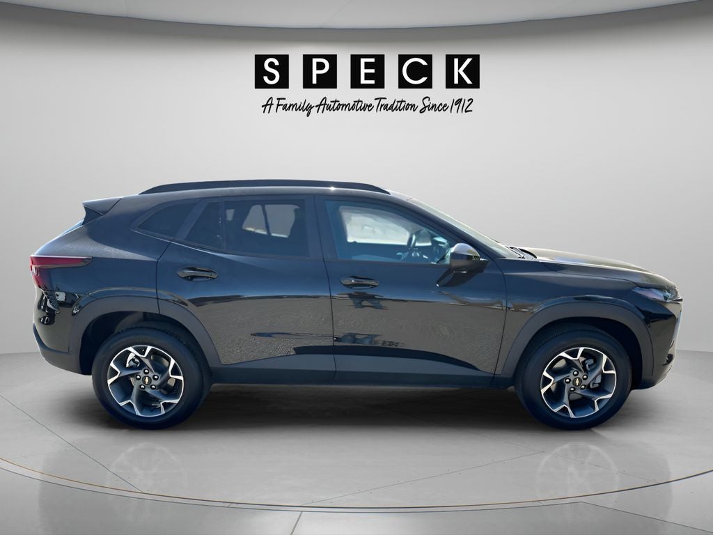 2025 Chevrolet Trax — detail view