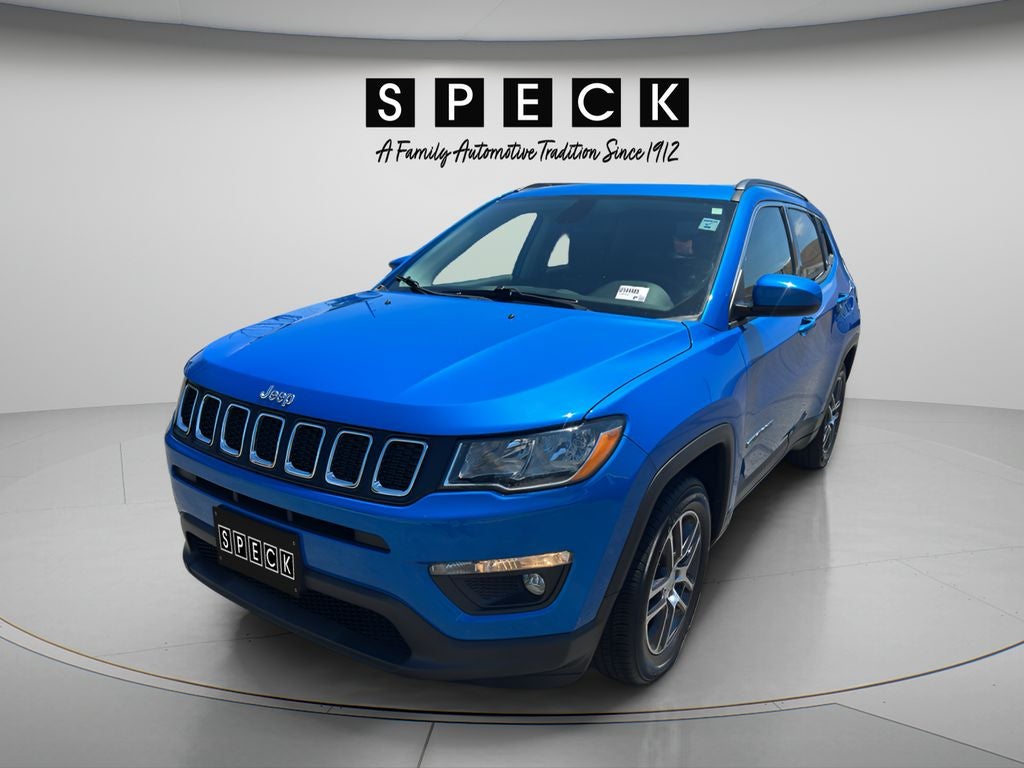 2020 Jeep Compass Latitude w/Sun/Wheel Pkg in Other — front three-quarter view