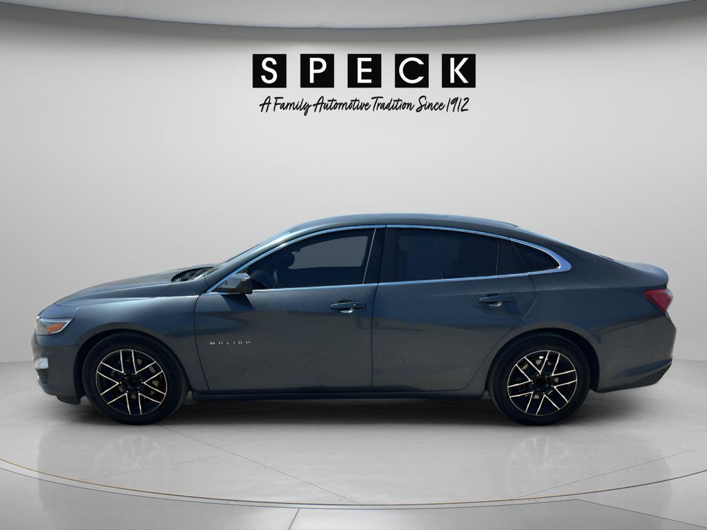 2019 Chevrolet Malibu — side profile view